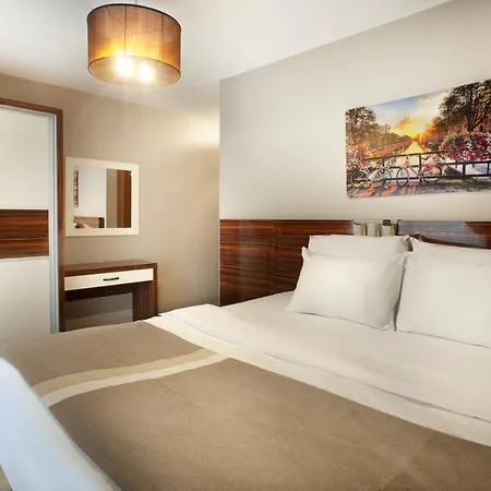 Apart Otel Blueway 3*