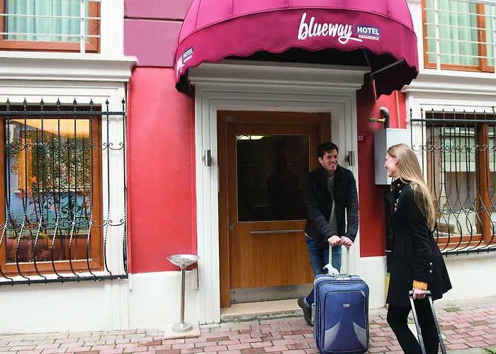 Aparthotel Blueway 3*