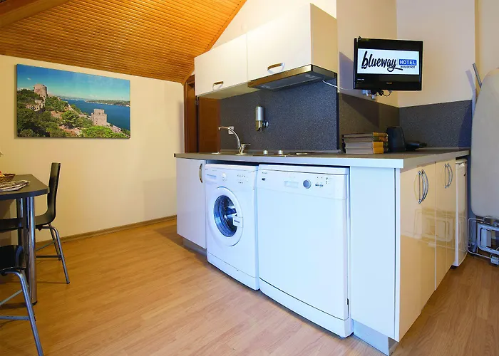 Aparthotel Blueway 3*