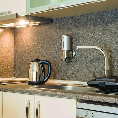 Blueway Aparthotel 3*